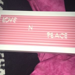 I’m selling a love and peace sign.